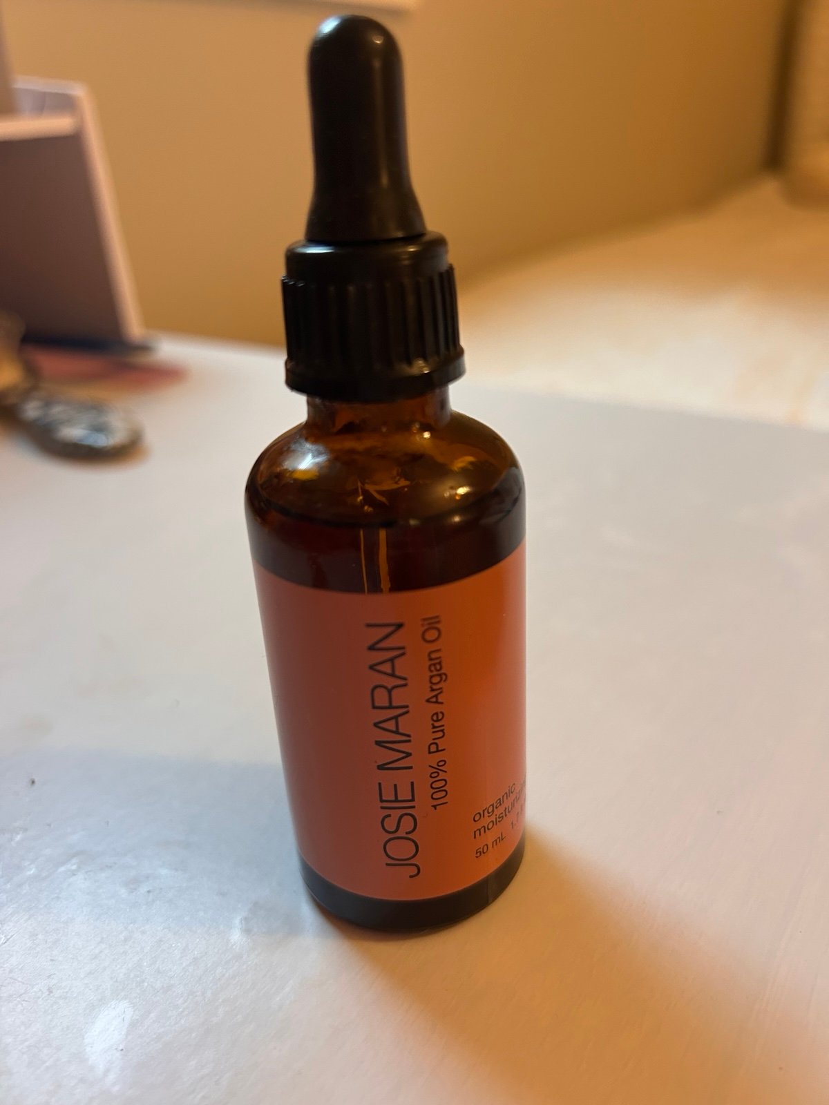 Josie Maran Aragan oil