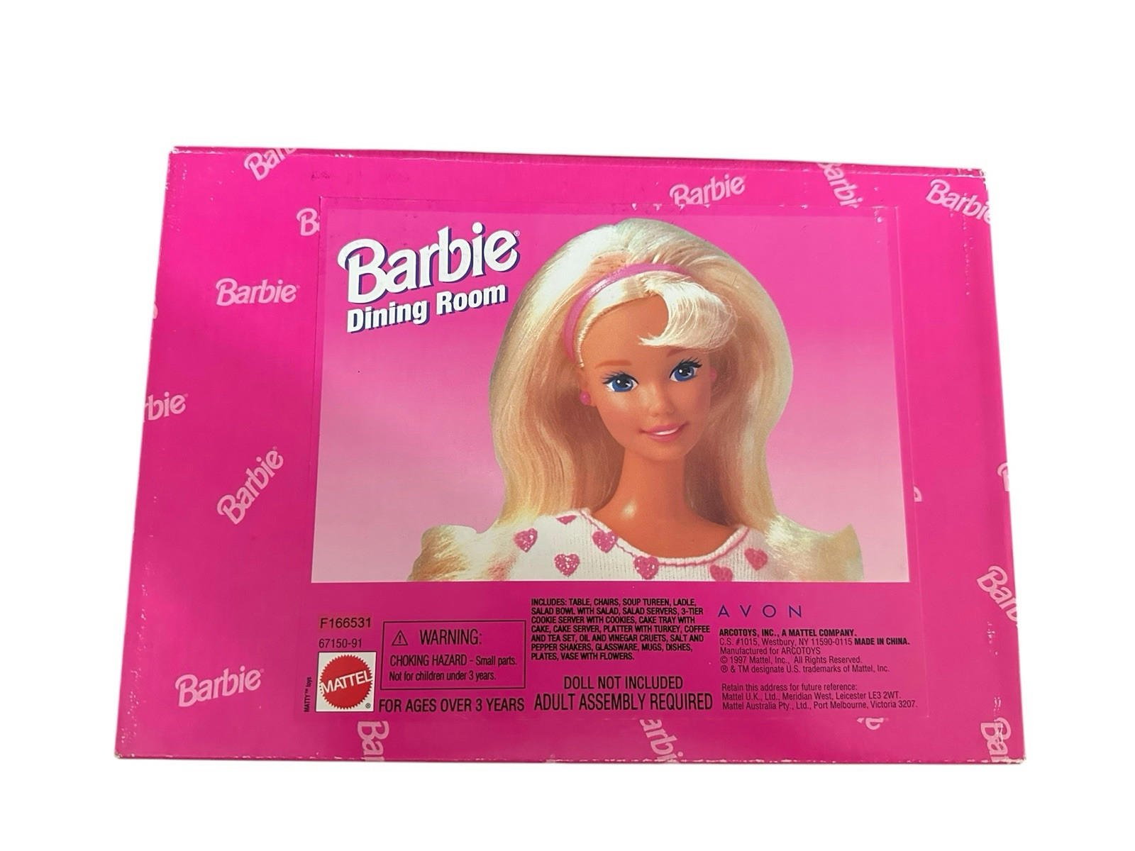 Avon Barbie Dining Room NIB 67150-91/F166531