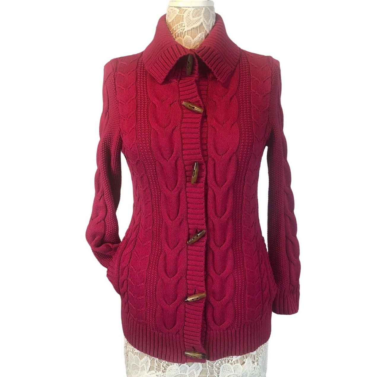 L.L. Bean high neck Cardigan Cable Knit Toggle Buttons Fucshia size small