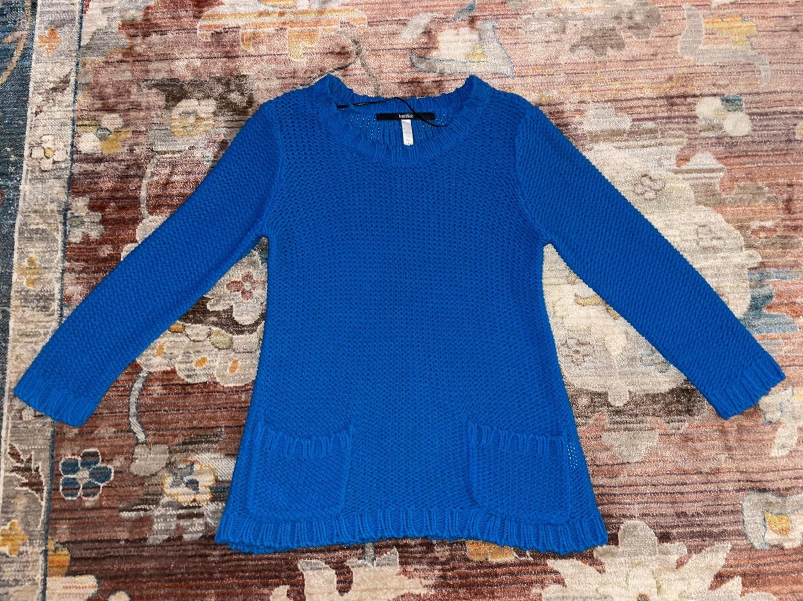 Kensie Knit Top blue small