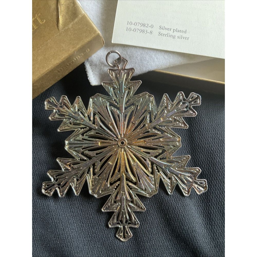 1998 MMA Sterling Silver Snowflake Christmas Ornament