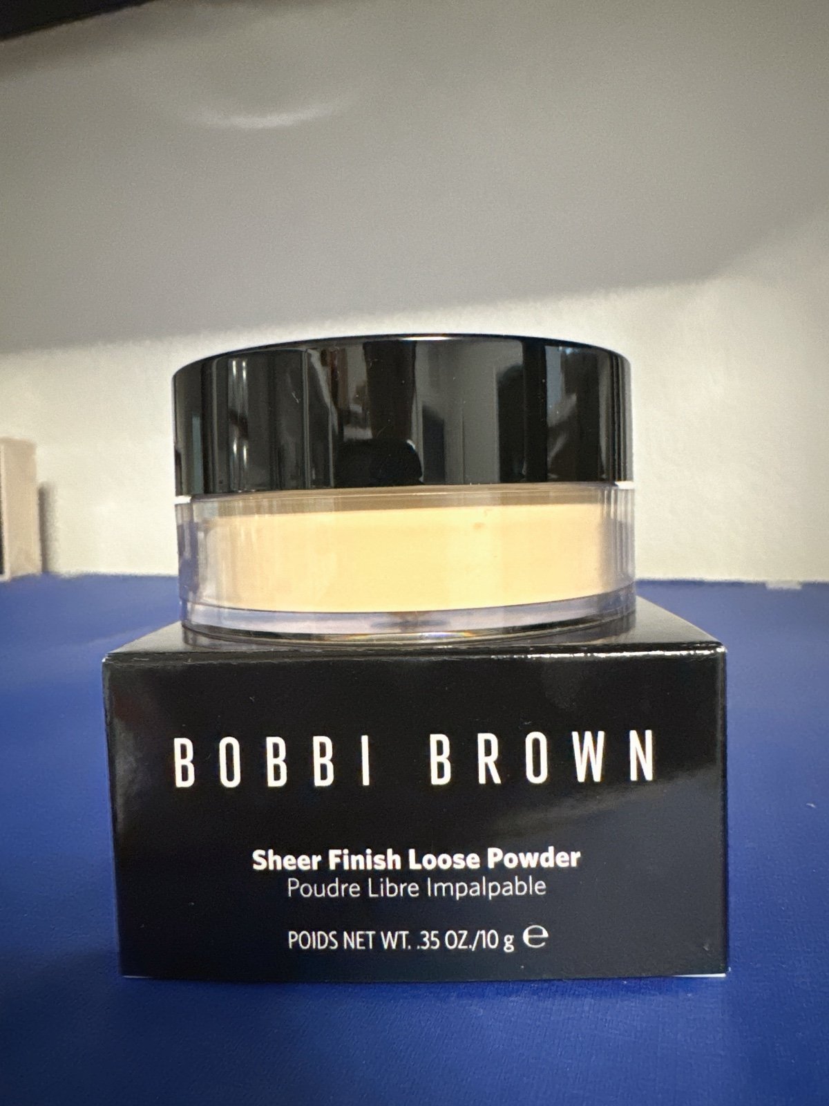 Bobbi Brown sheer finish loose powder *4