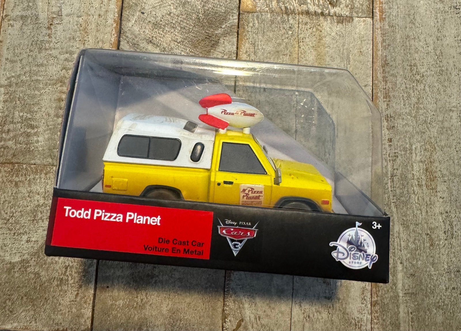 Disney Store Cars 3 Todd Pizza Planet Die Cast Car New In Box