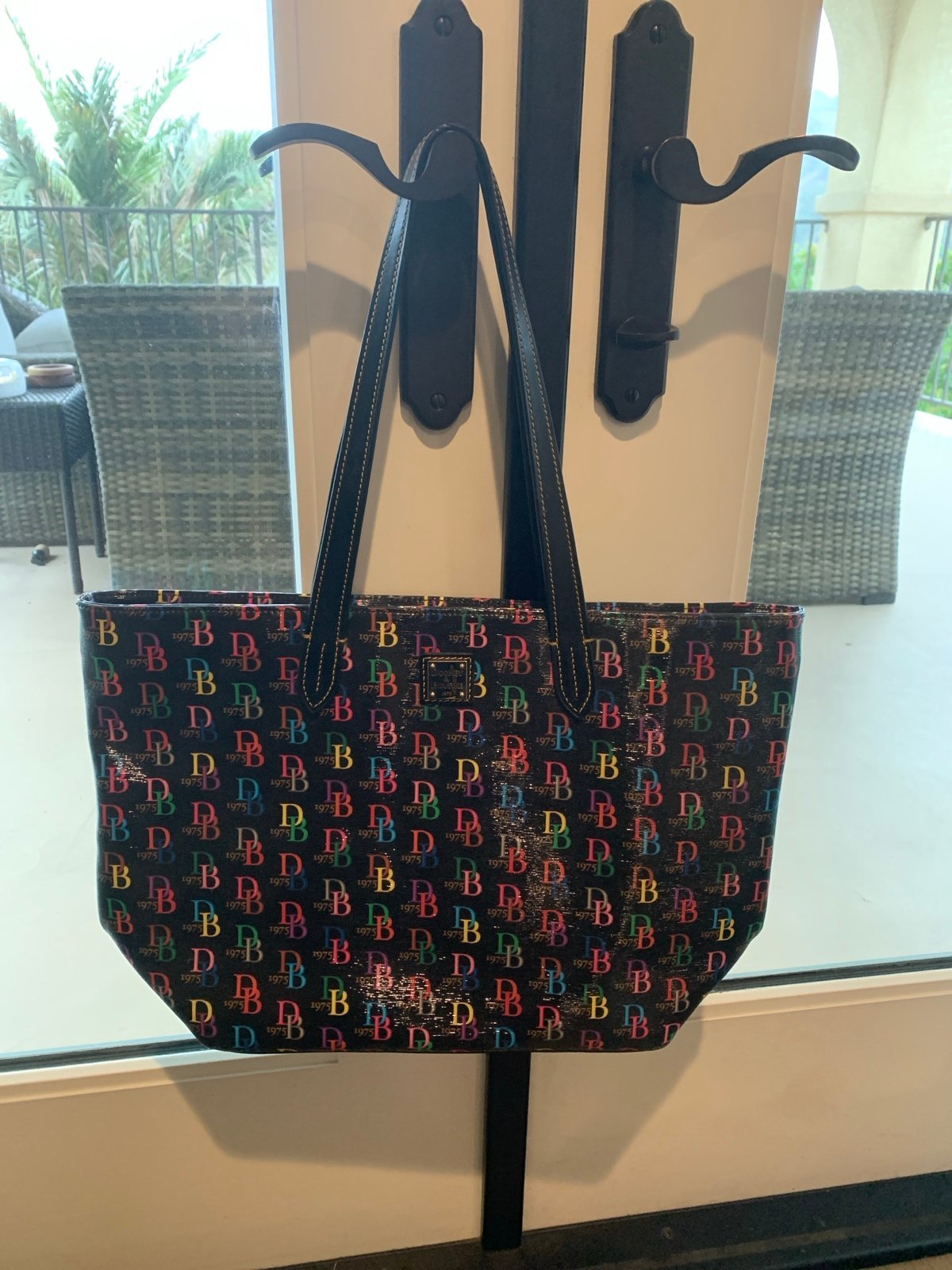 Dooney & Bourke Tote Purse