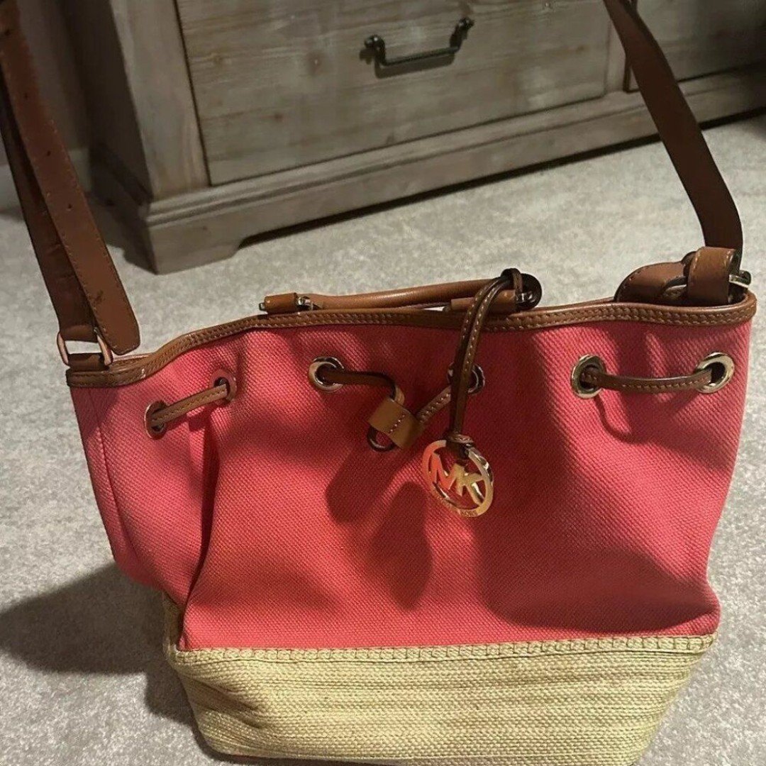 Michael Kors Bag Coral Pink Drawstring Straw Bucket Top handle