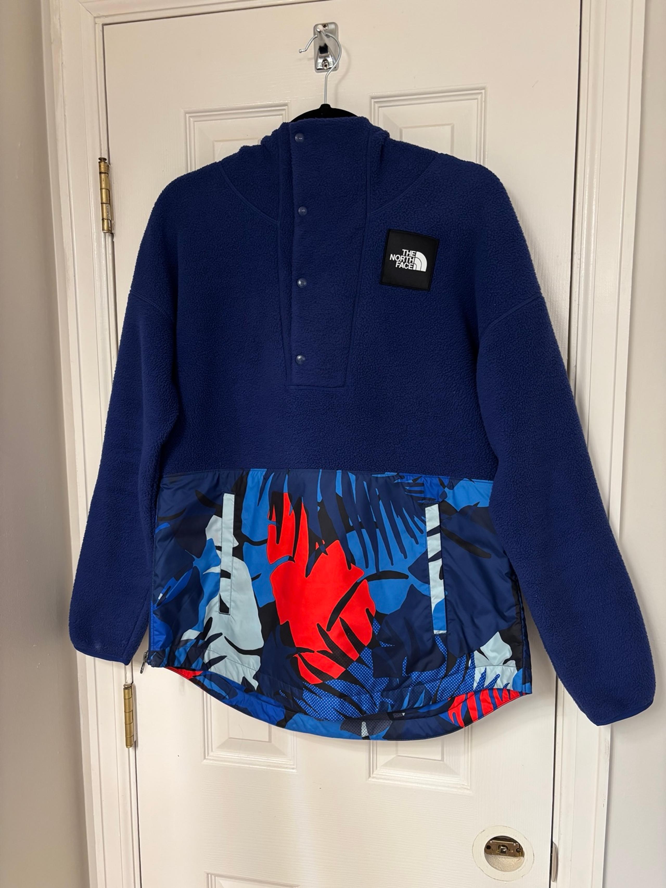 North face fleece pullover