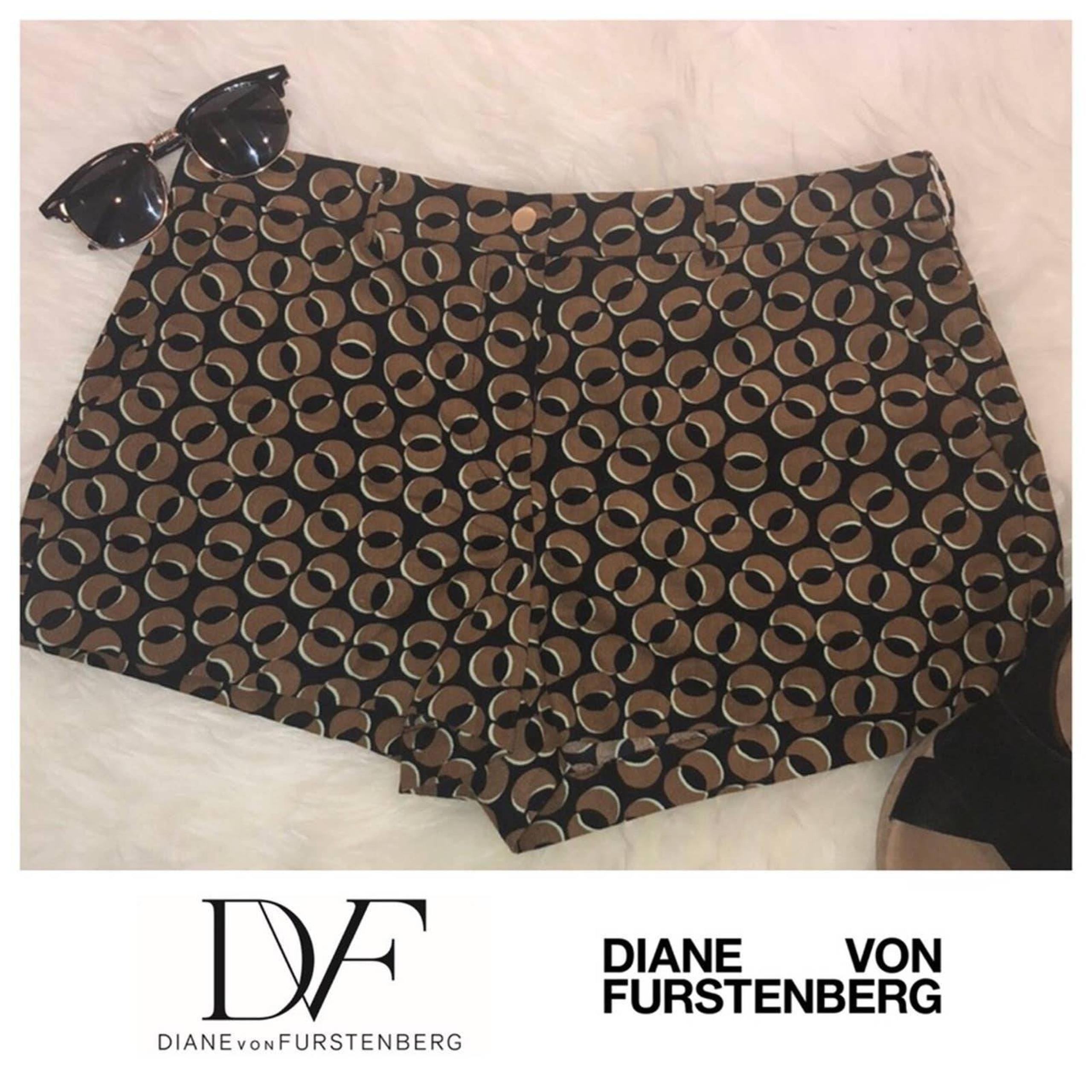 Alane Diane Von Furstenberg light corduroy shorts