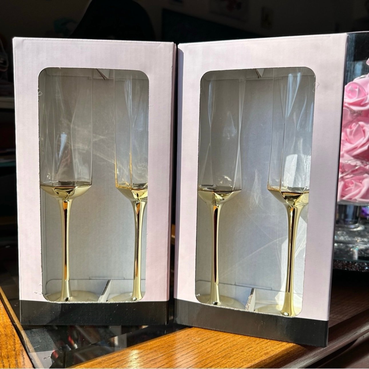 NWT Rachel Zoe Gold Accent Hexagon Champagne Flutes - Set of 4