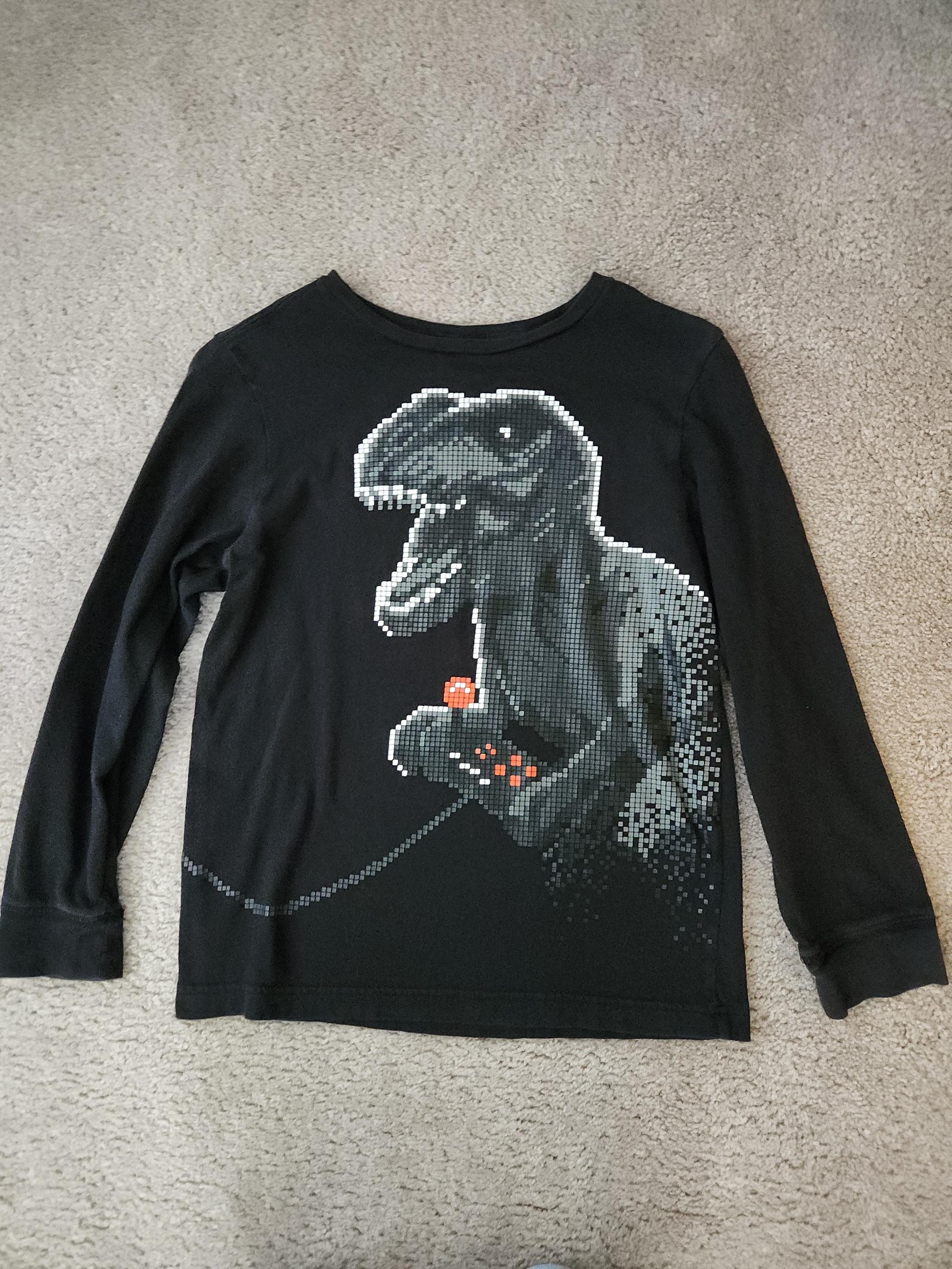 Crazy 8  long-sleeved dino sirt