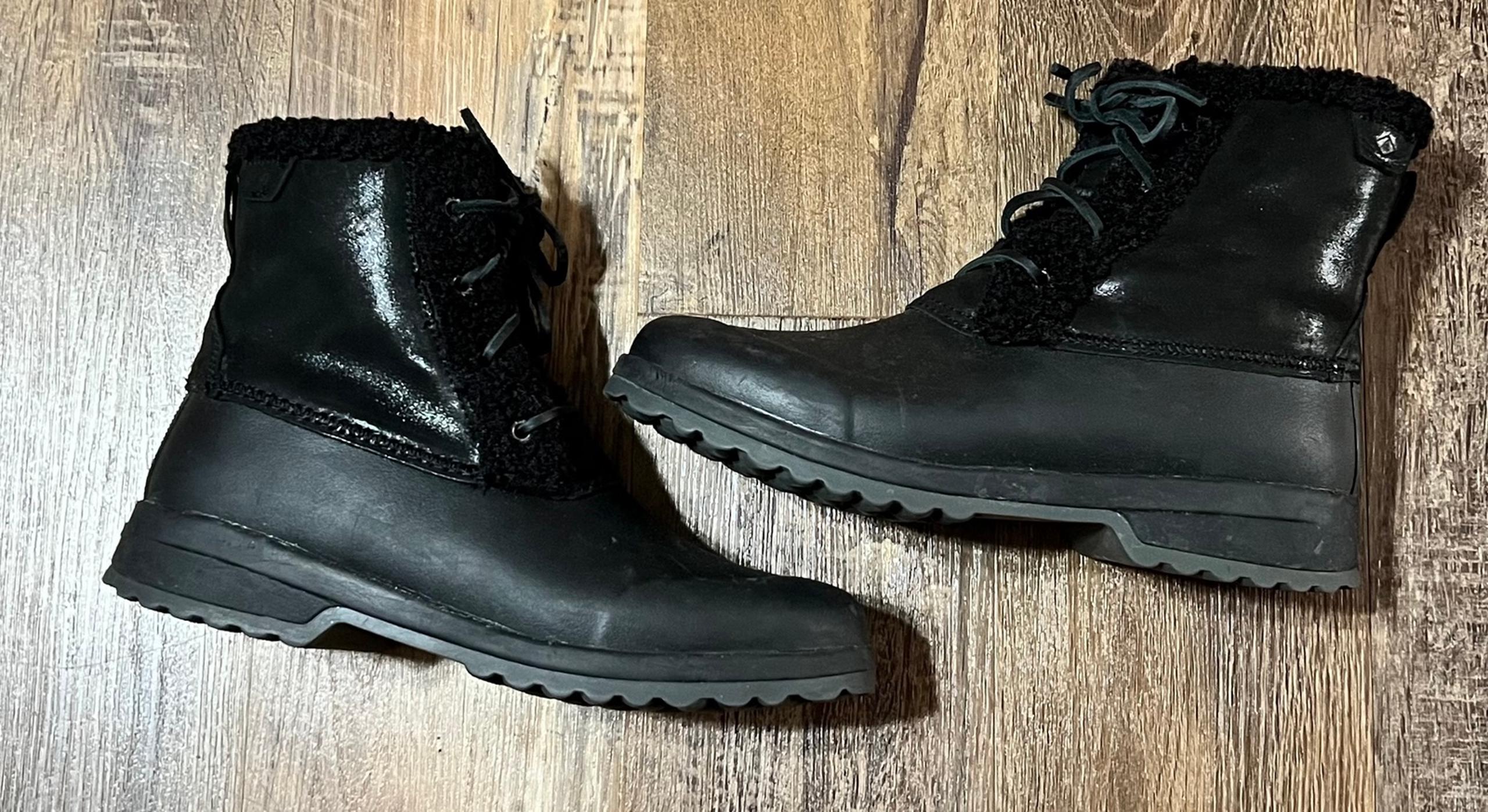 Sperry Women's Maritime Repel Teddy Trim Black Snow Boots STS87890 Sz 9 Sparkle