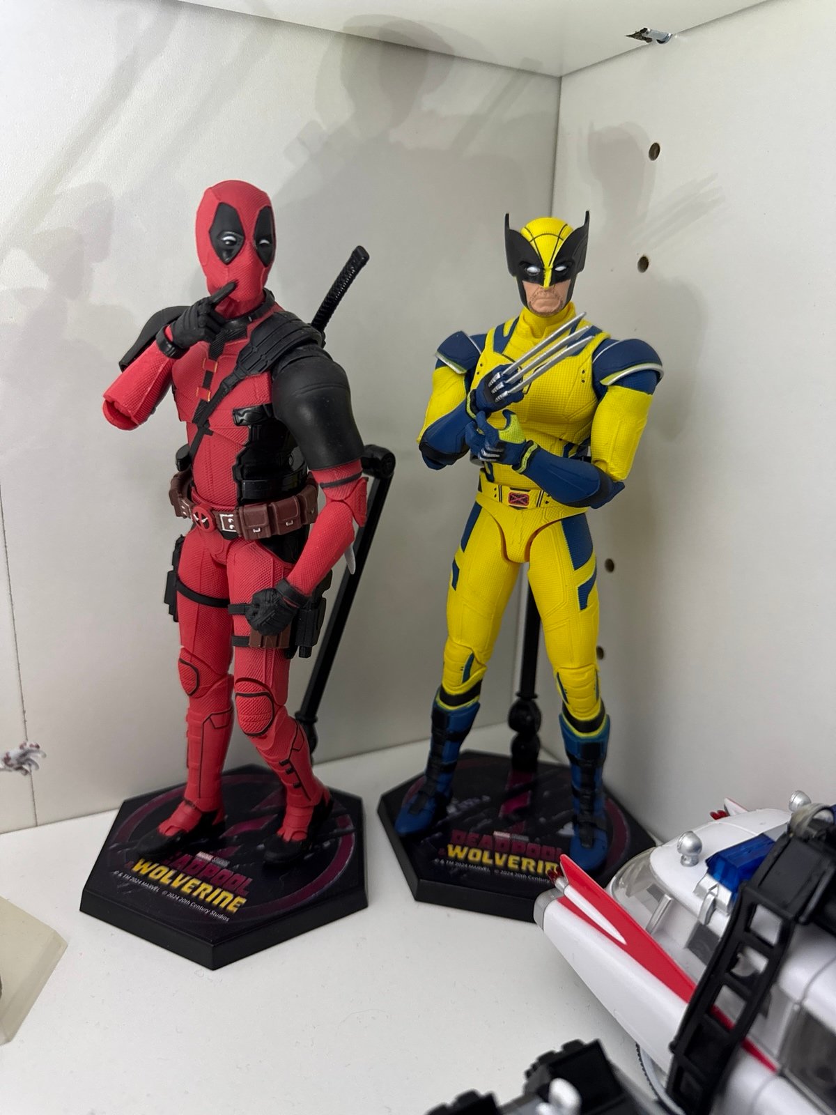 ZDToys Wolverine and Deadpool
