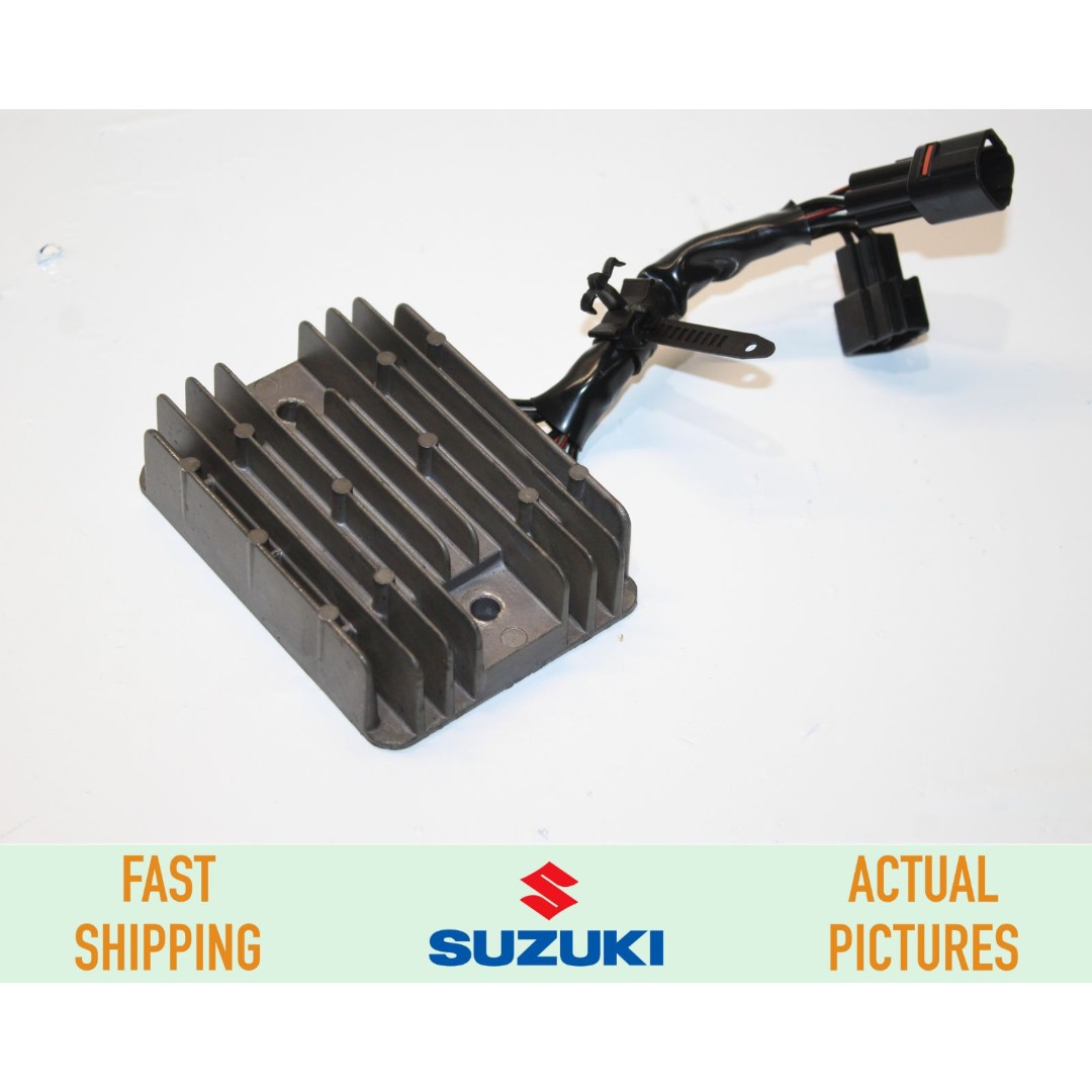 2005 - 2009 SUZUKI VZ800 BOULEVARD M50 VOLTAGE REGULATOR RECTIFIER M 684