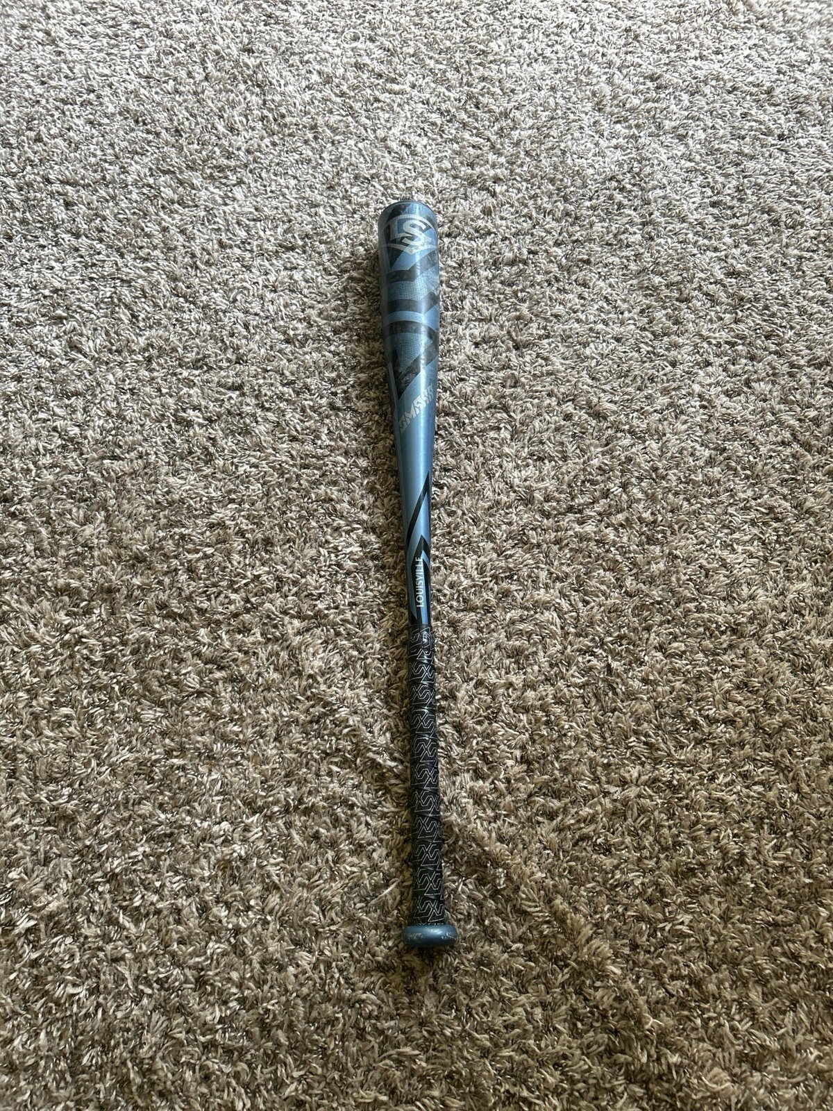 Louisville slugger Omaha bat is
