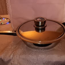 NUTRI-STAHL 24 ELEMENT, 10 Nutri Thermic Base SAUCEPAN/ SKILLET with Lid.
