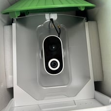 Bird feeder with camera