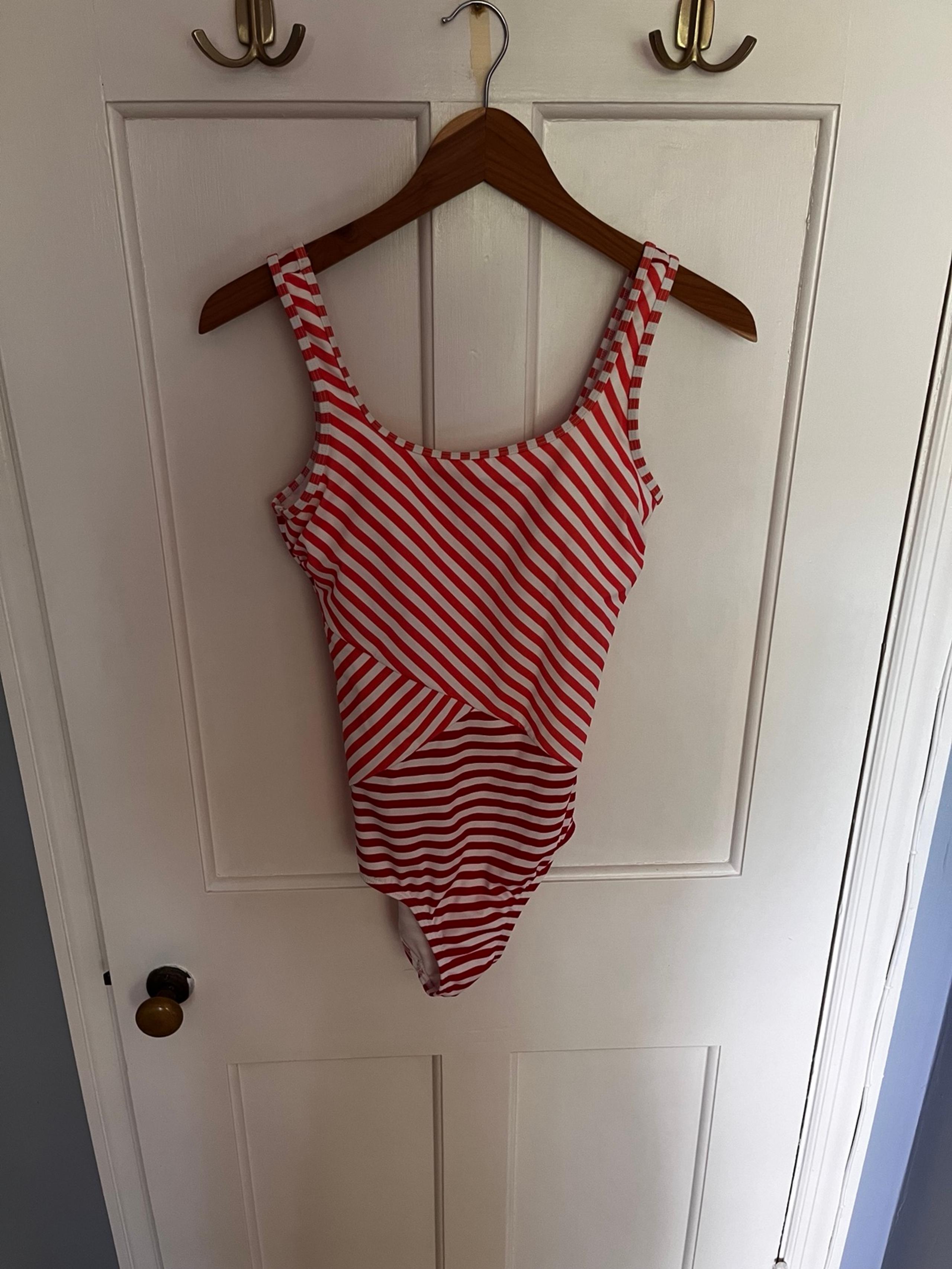 Lands’ End 4L striped one-piece