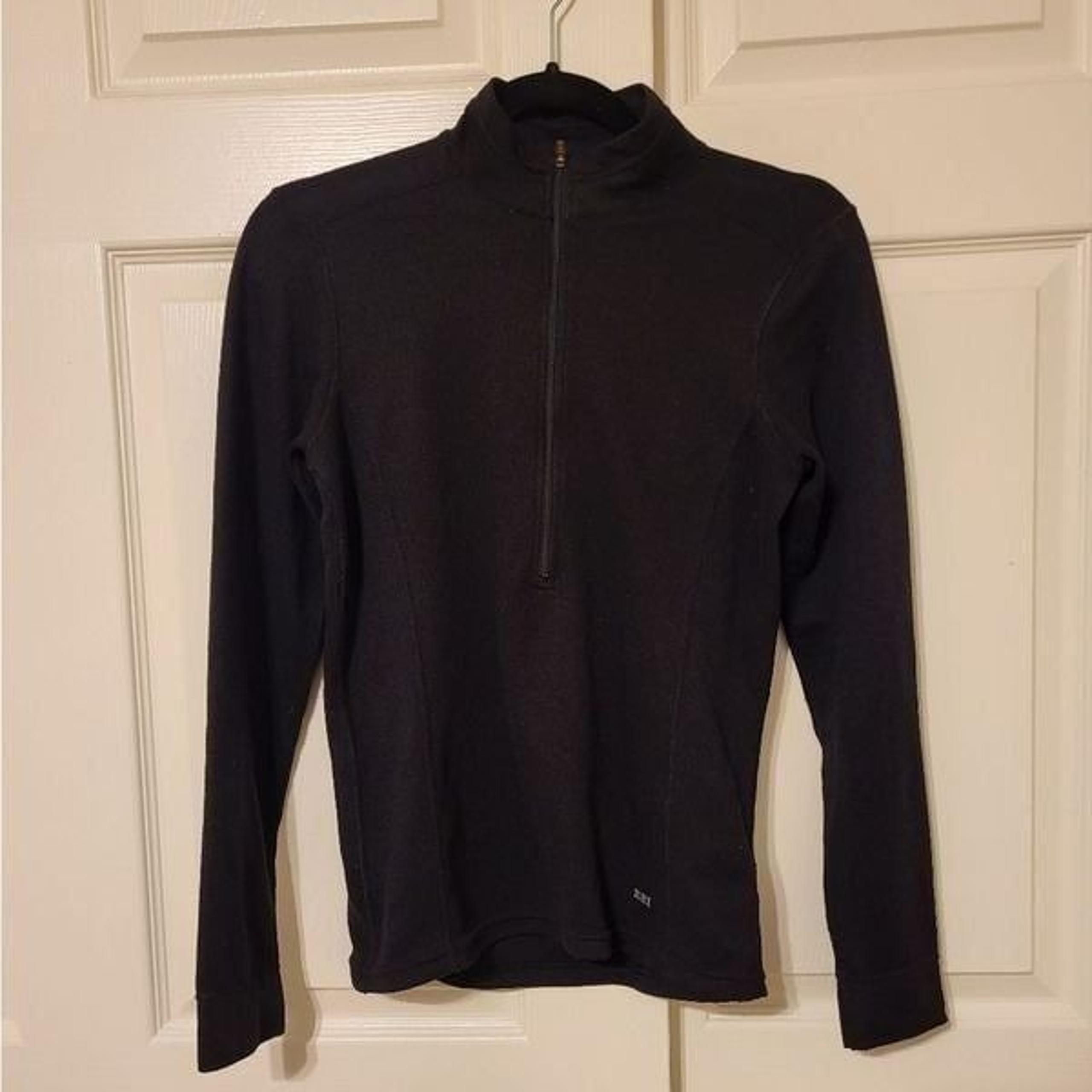 REI black half-zip pullover