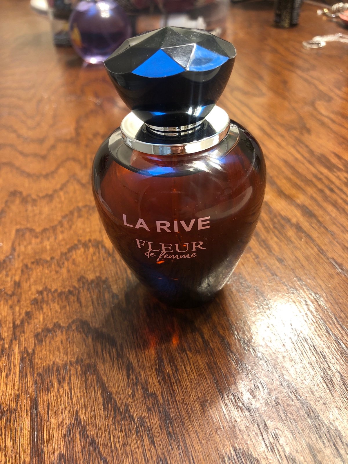 La rive top poison girl