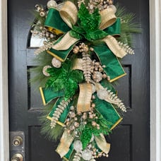 Green & Gold Christmas Swag