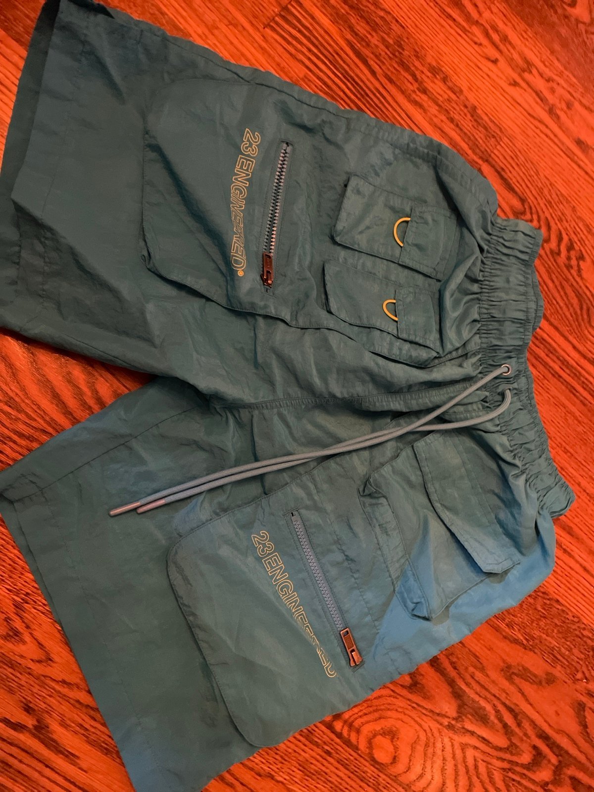 Jordan shorts M