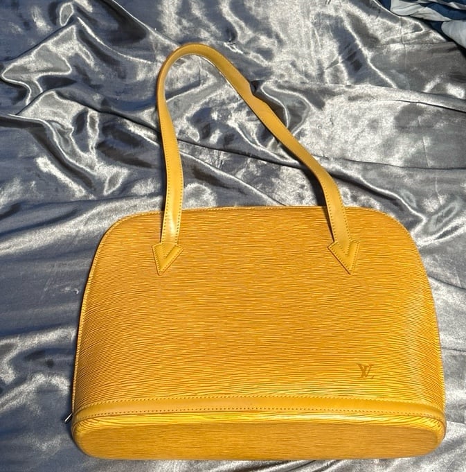 Louis Vuitton Saint Jacques PM Epi Leather