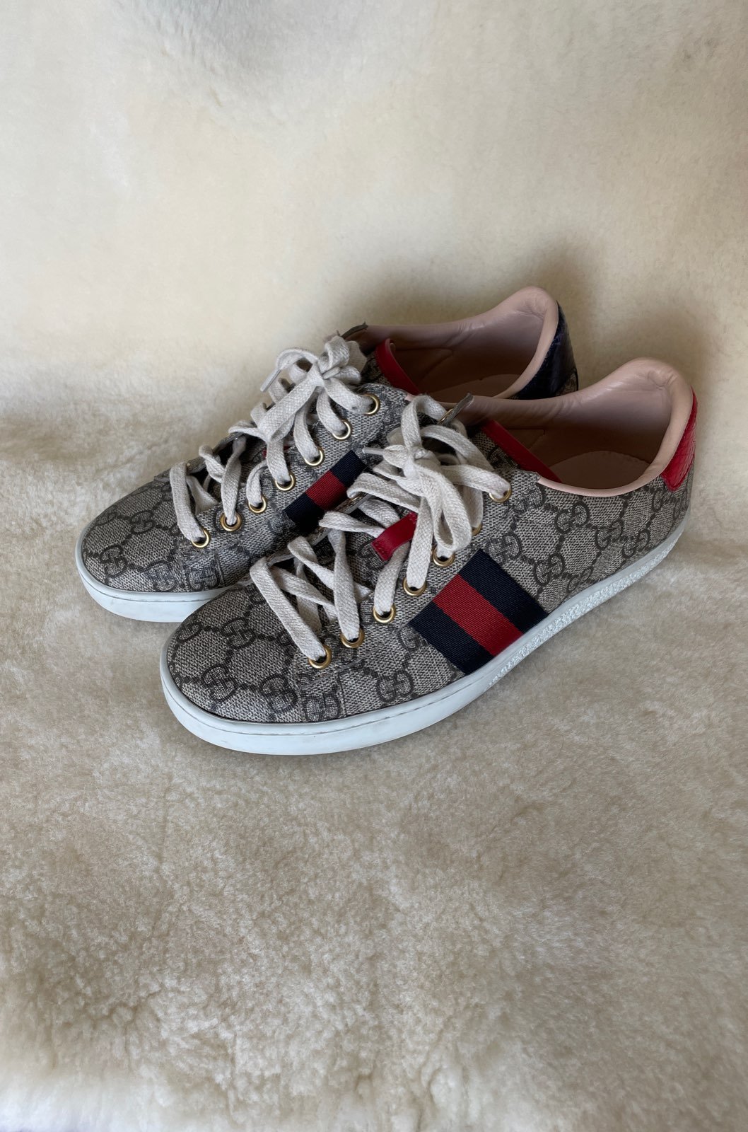 Gucci sneakers women