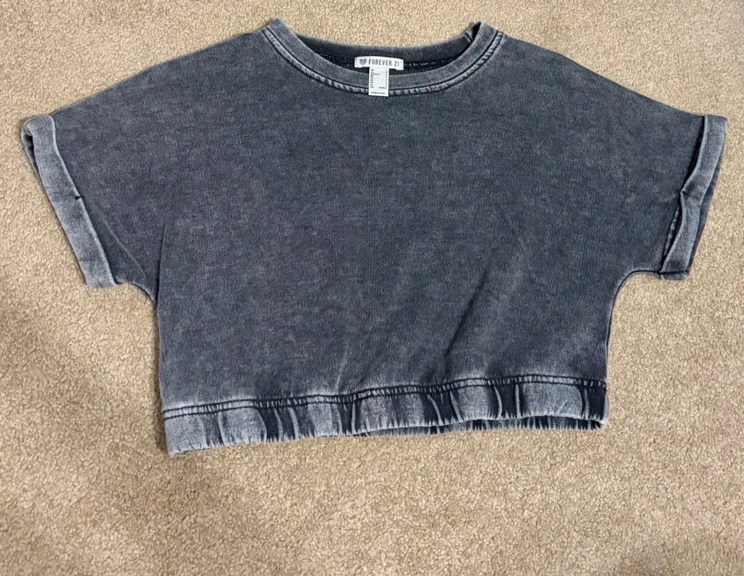 FOREVER 21 - Heavyweight Drop Shoulder Acid Wash T-Shirt - SIZE SMALL