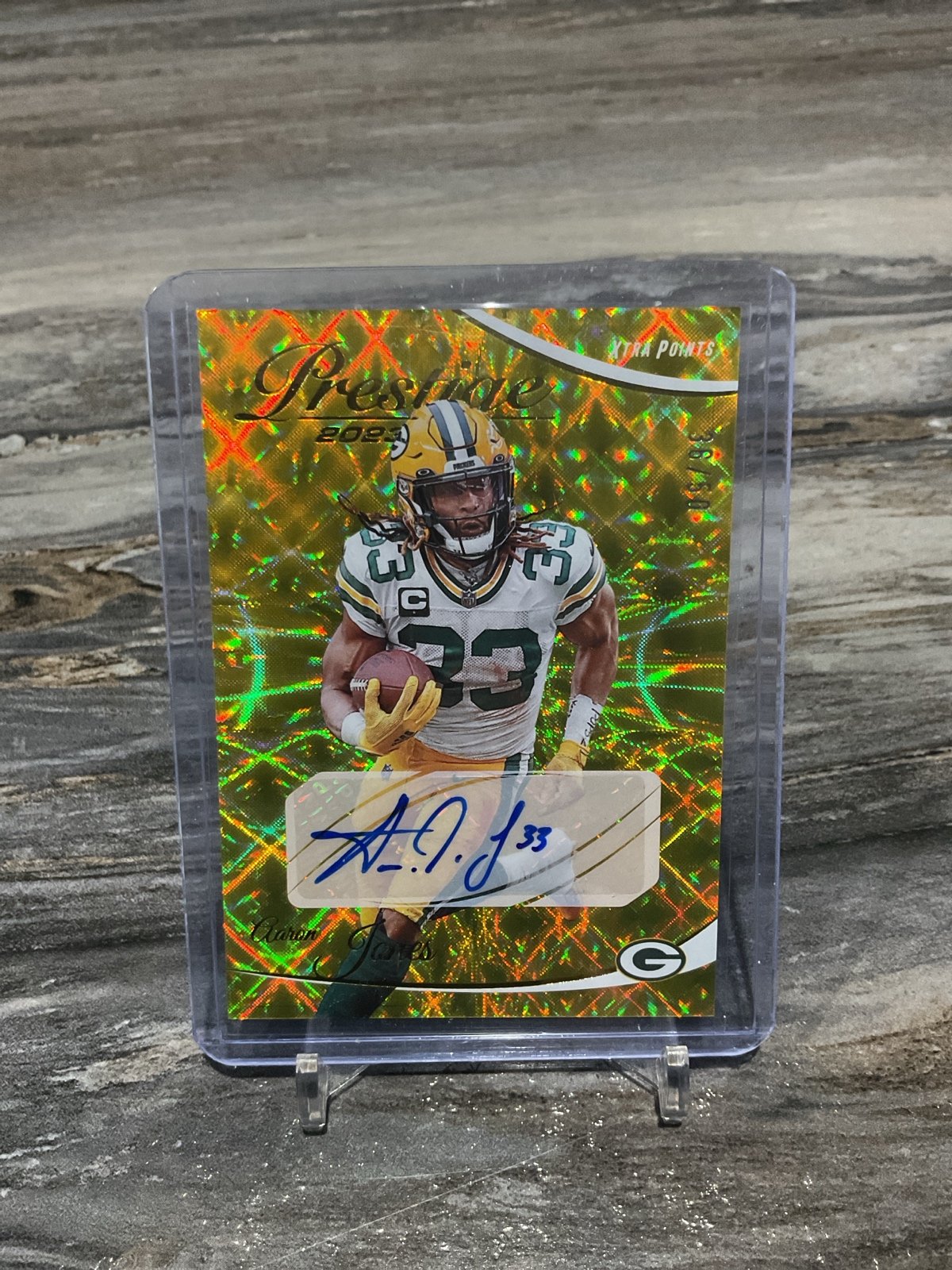 Aaron Jones Autograph Card