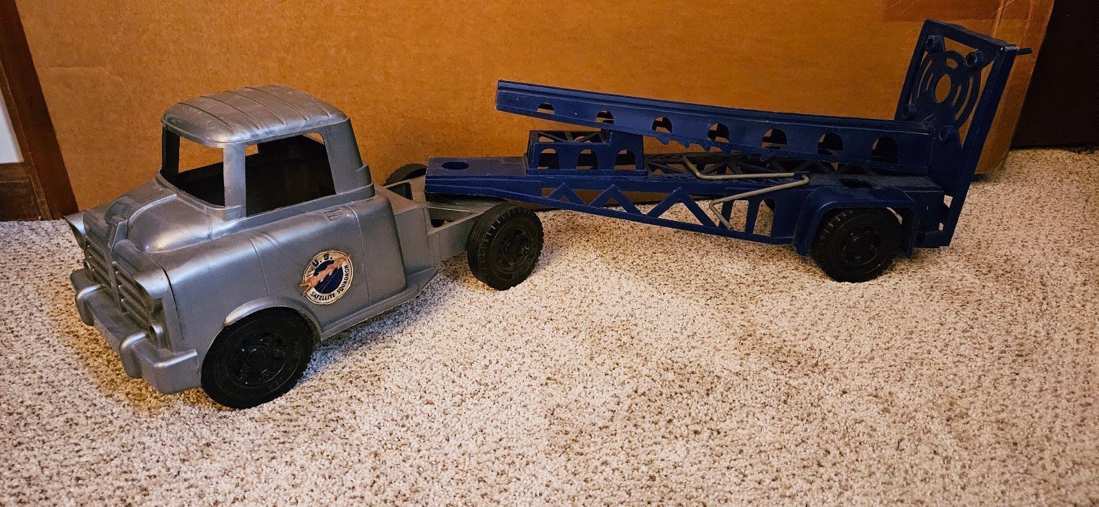 Rare Ideal Plastic Satellite Squadron Toy Truck