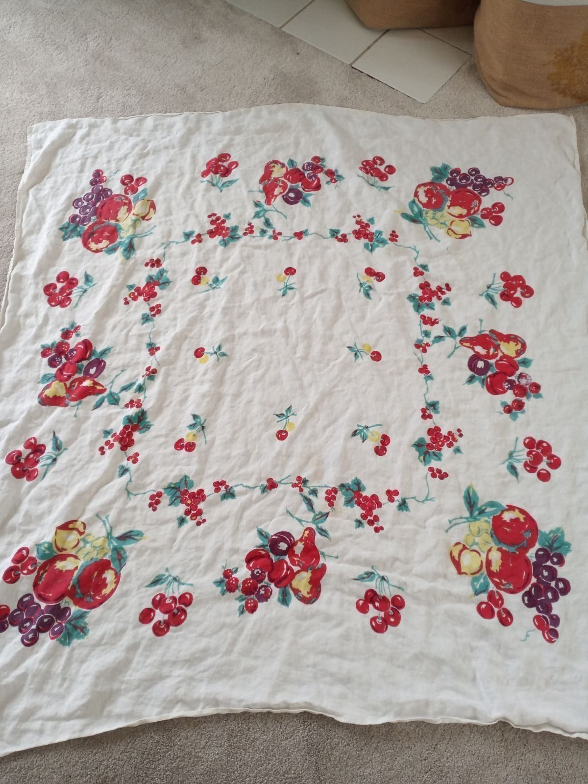 Vintage Linen Table Cloth (Fruit) Decor