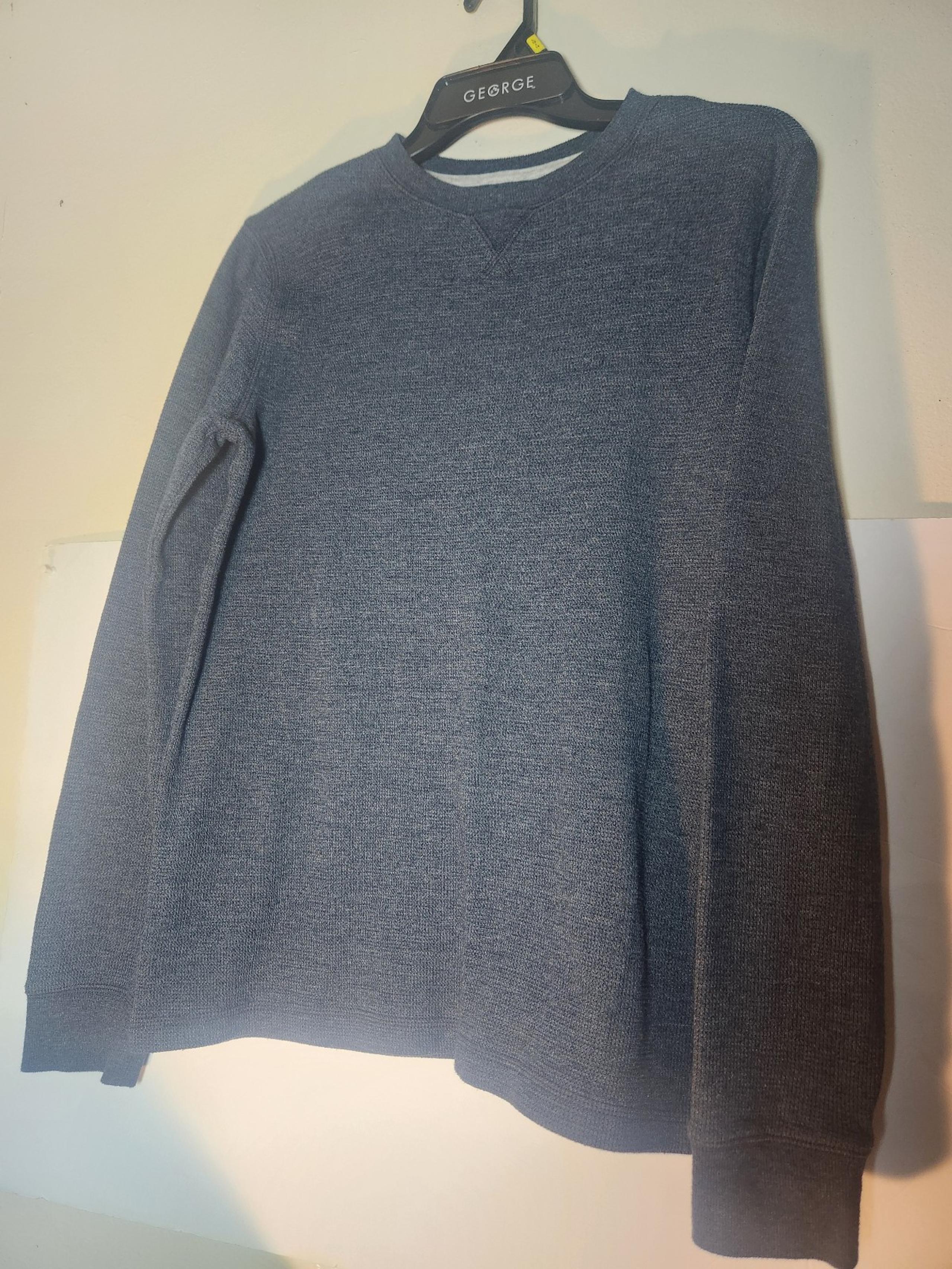 Lands End Blue long sleeves pull over shirt