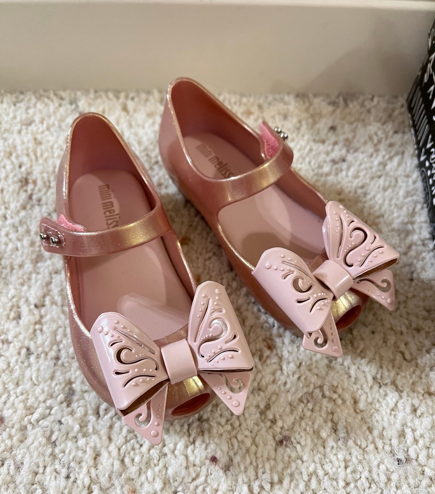 Mini Melissa toddler girls size7