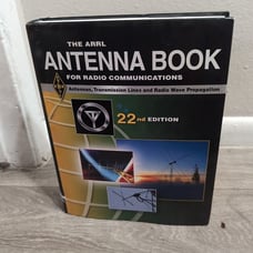 2012 Antenna Book 22nd Ed Hardcover AARL For Radio Communications Lines Waves
