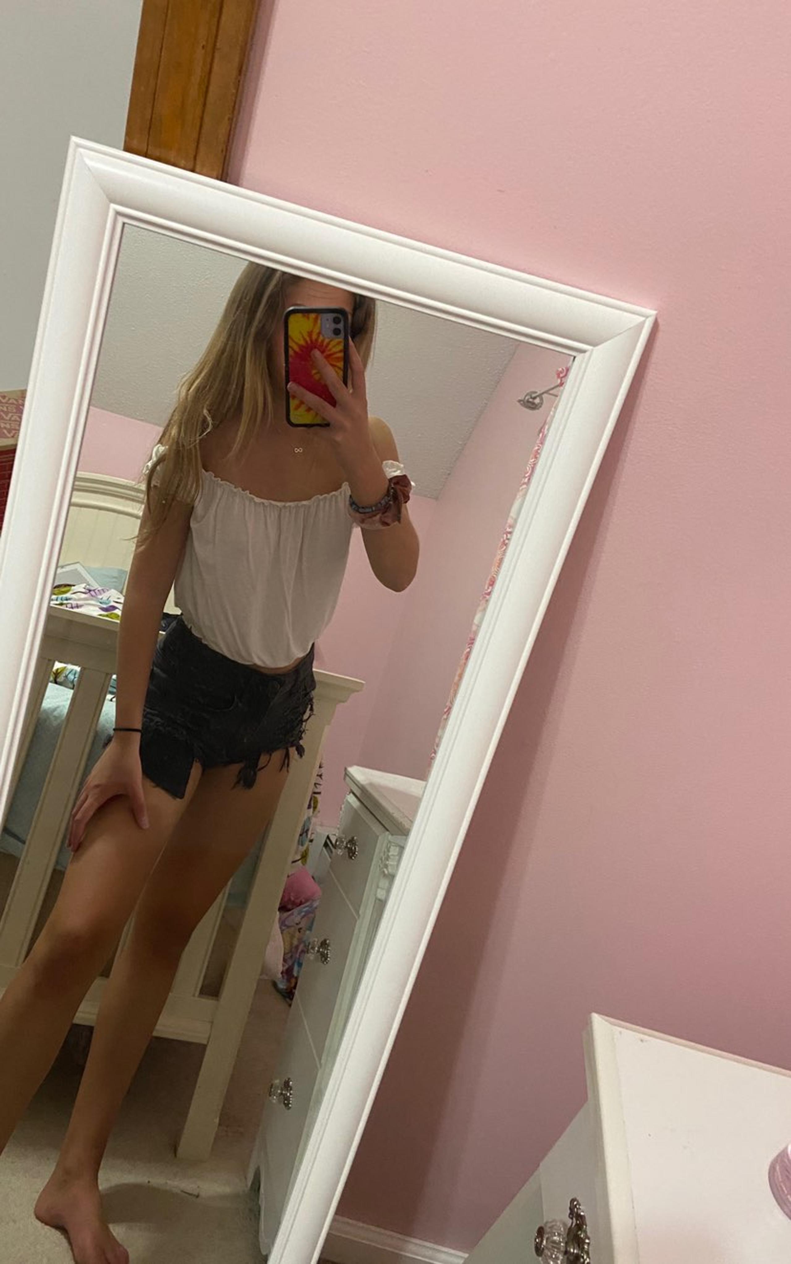 american eagle off the shoulder top