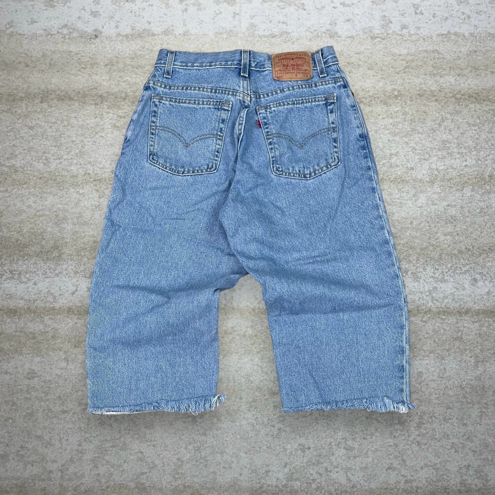 Vintage Levis Capri Jeans 550 Relaxed Fit Made in USA Light Wash Denim 90s