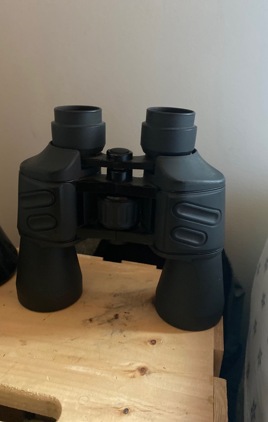 binoculars