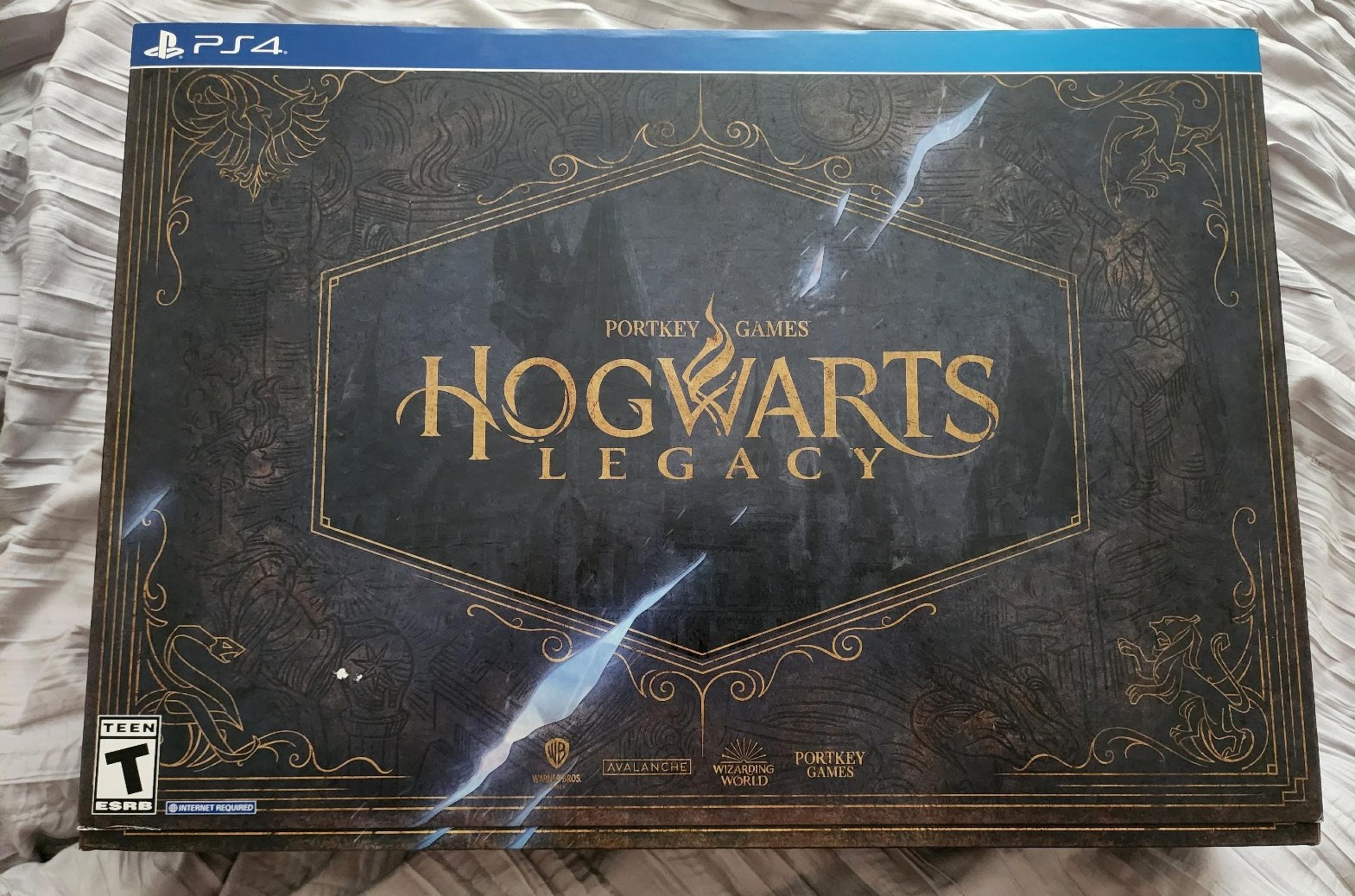 Hogwarts Legacy Collectors Edition - PS4 NIB