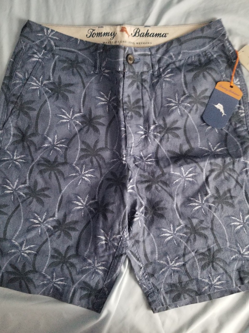 Tommy bahama palm tree shorts