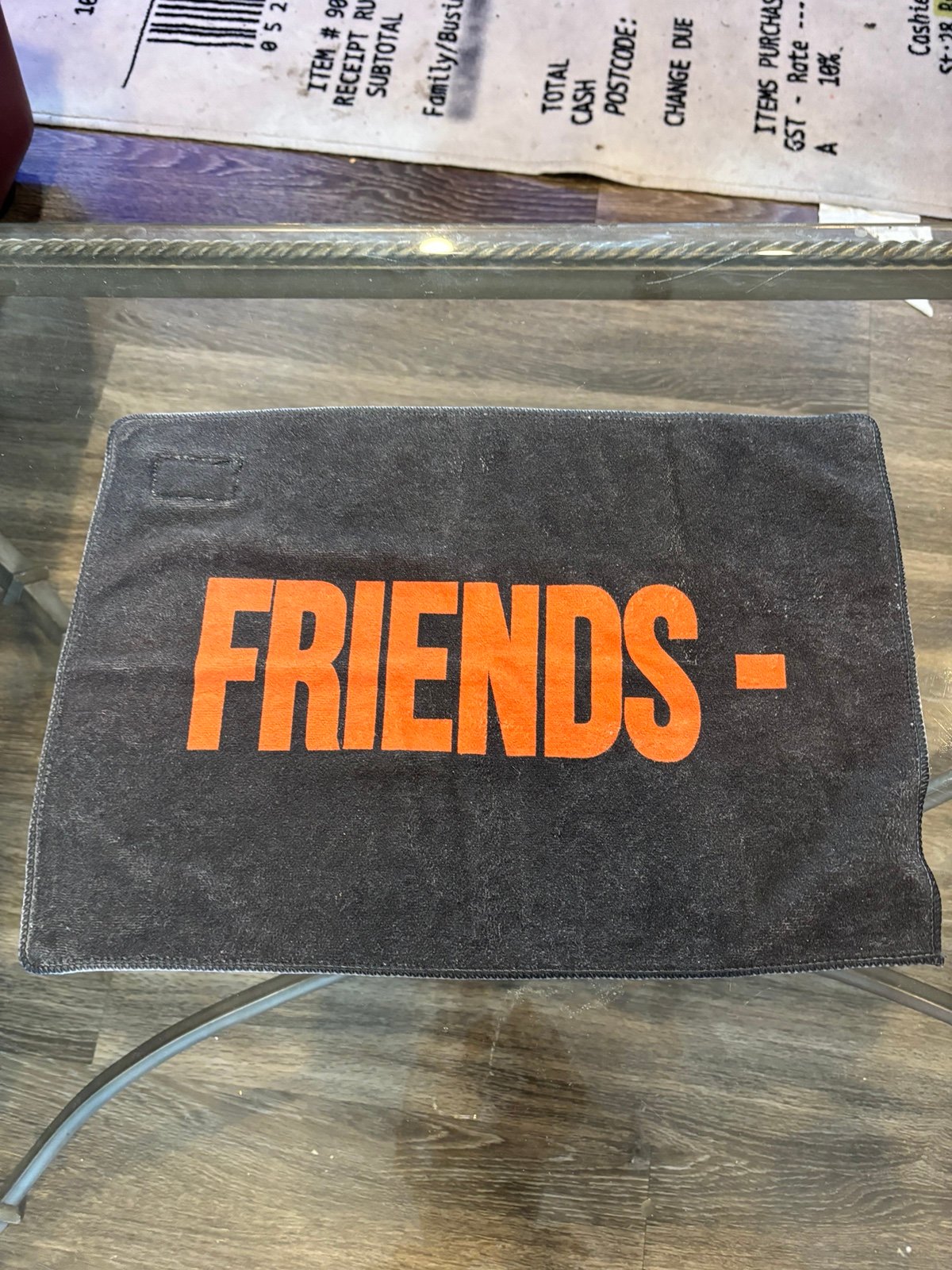 Vlone friends towel