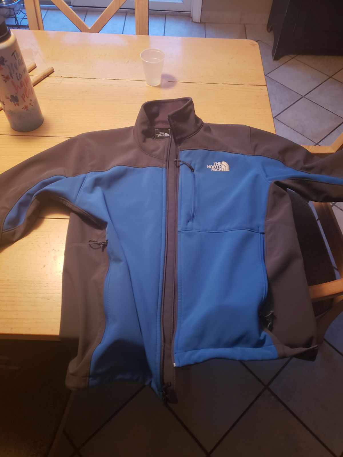 North face fleece lined jacket. Blue