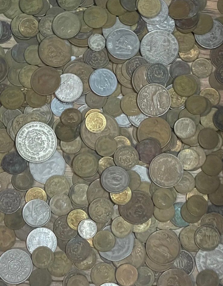 1lb Lot of Vintage Circulated Mexican Coins 1930’s -1980’s Random Coins
