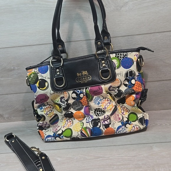 Vintage Coach CO6Q-1485 Multicolor Logo Y2K Women's Bag Tote Purse