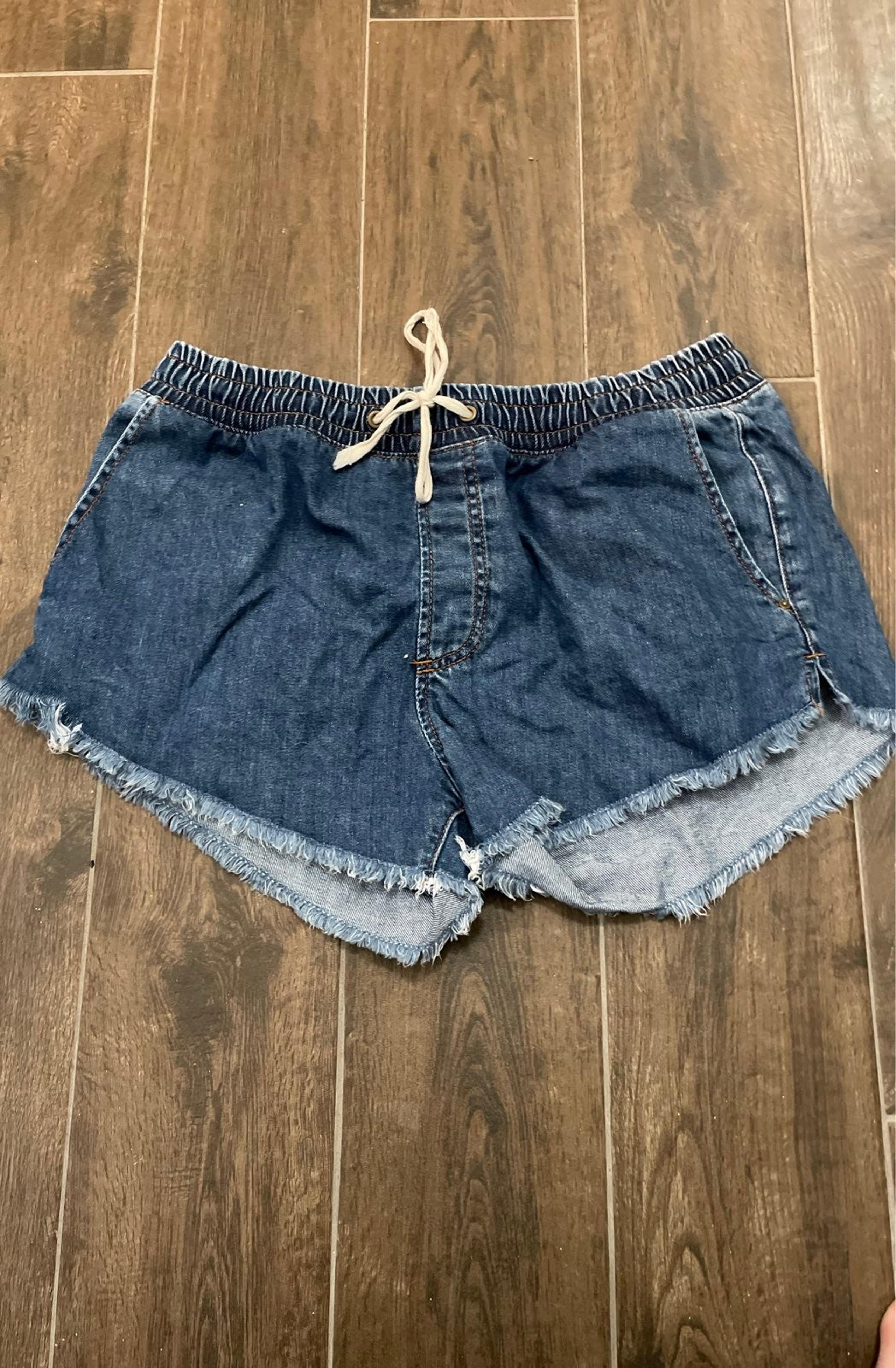Billabong denim shorts
