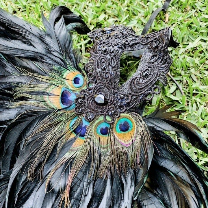 Side Peacock Feather Party Eye Mask