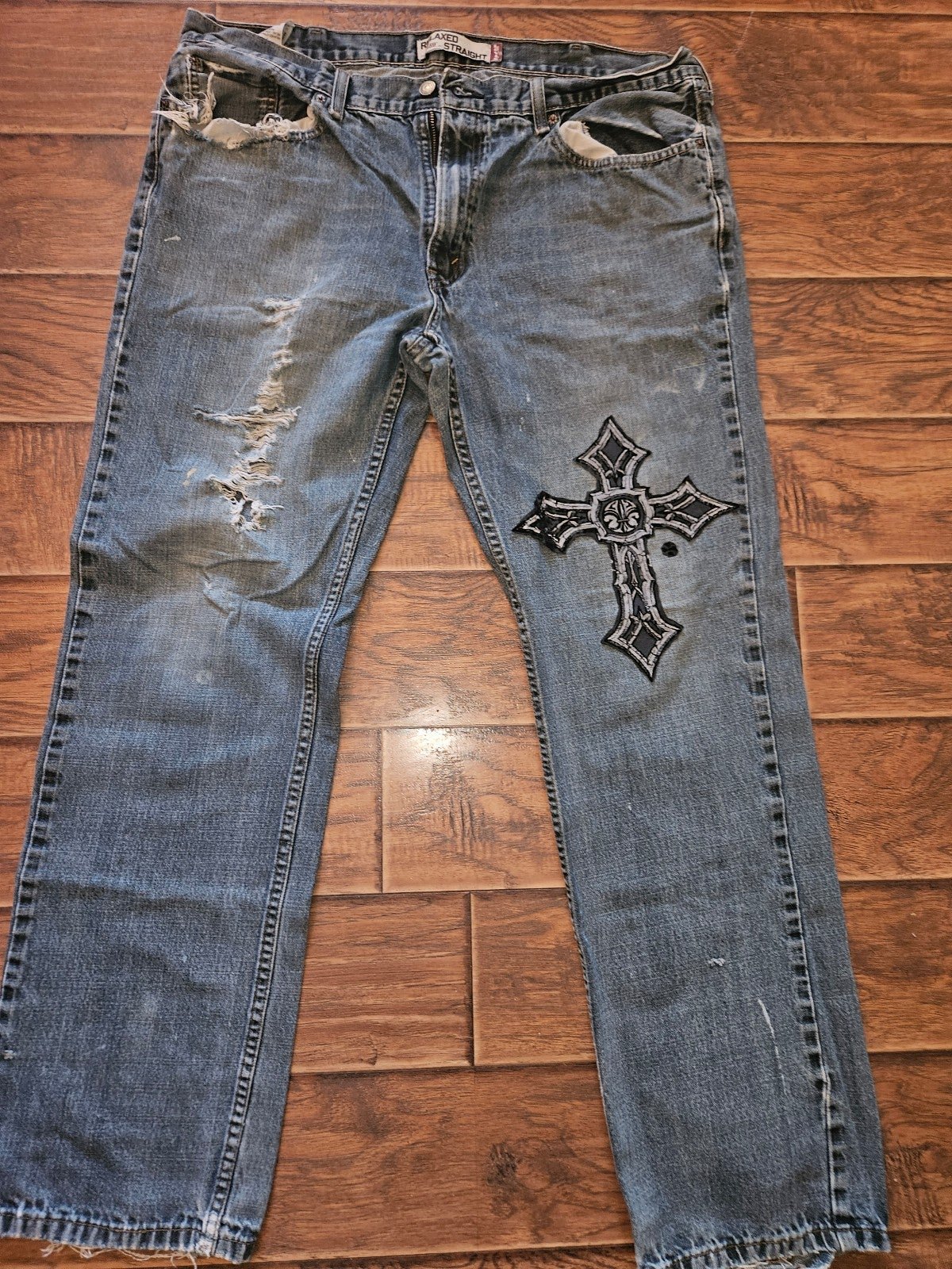 Affliction accented 559 Levi's