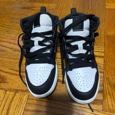 Preschool size 13.5C Jordan 1 Mid SE Elephant Panda