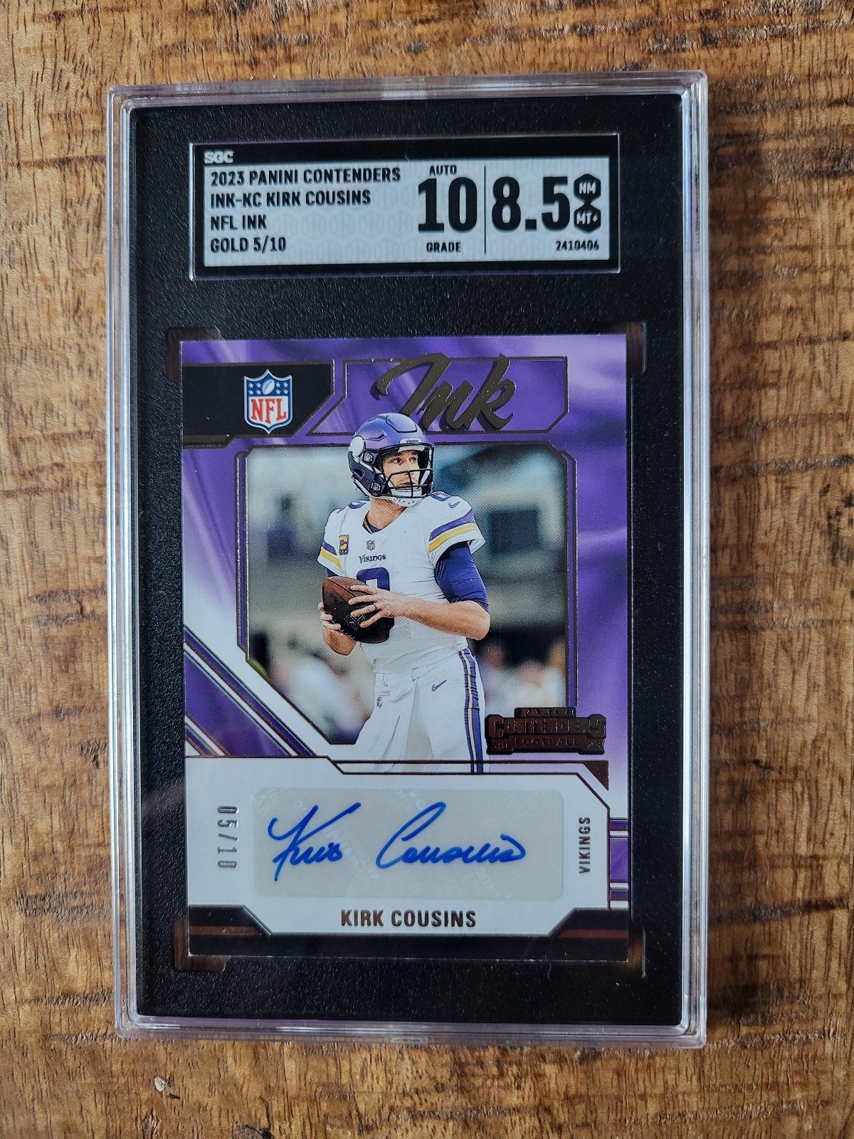 2023 Panini Contenders #INK-KC Gold Ink Kirk Cousins Auto /10 SGC 8.5