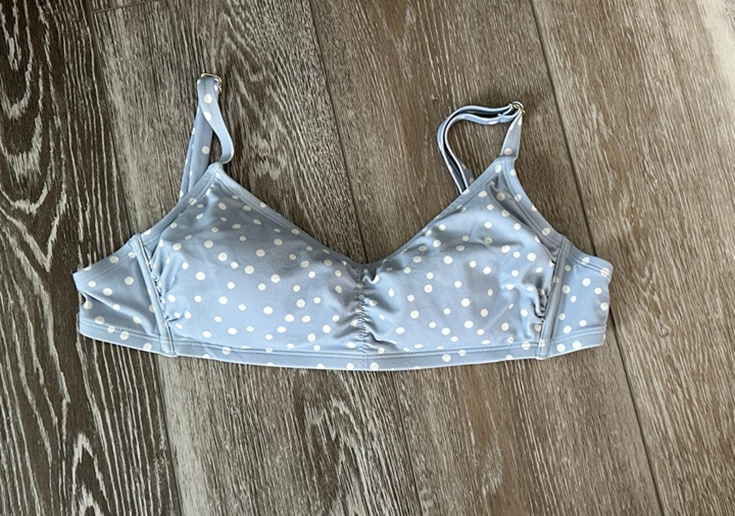 Xhilaration Swimwear Sz D / DD Bikini Top Lt Blue w White Polka Dots Cute!