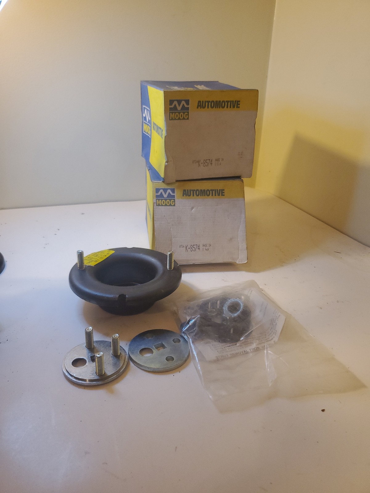 2 Moog K8574 Suspension Strut Mounts Ford EXP Escort Tempo Mercury Lynx Topaz