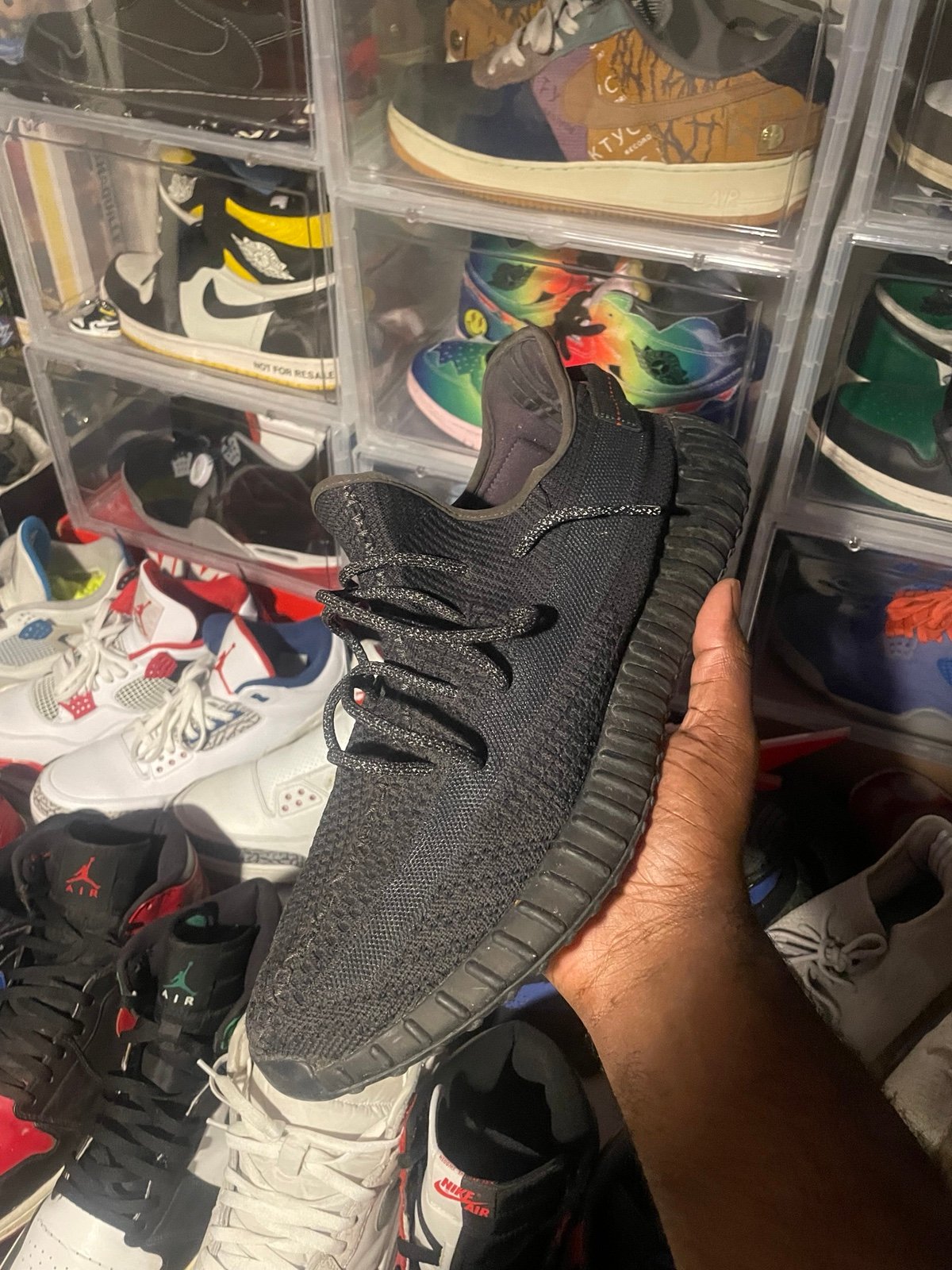 Yeezy 350 black